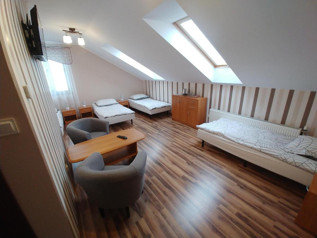 Bed and Breakfast Perla Kujaw Radziejow Экстерьер фото